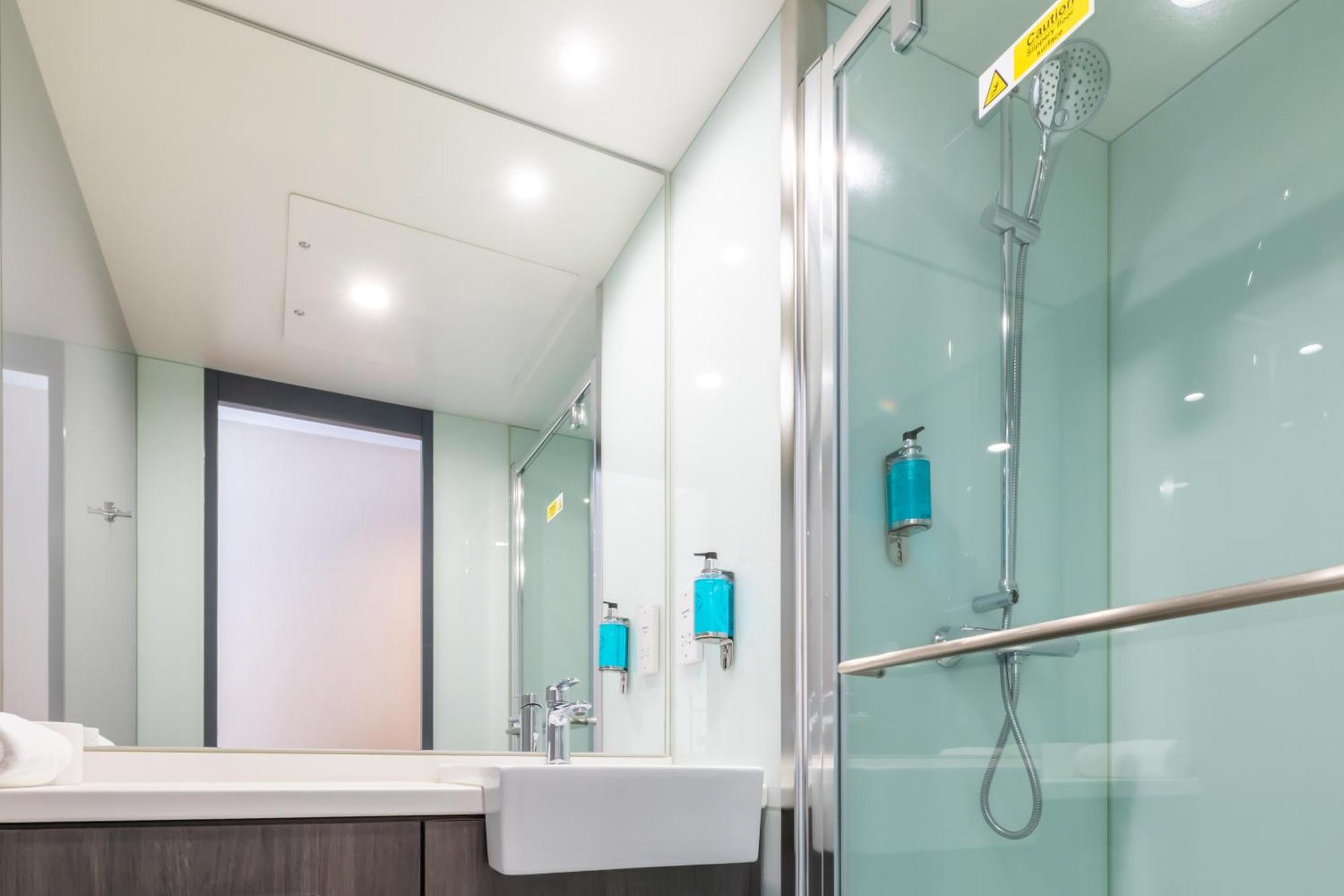 Easyhotel Dublin — Photos 1